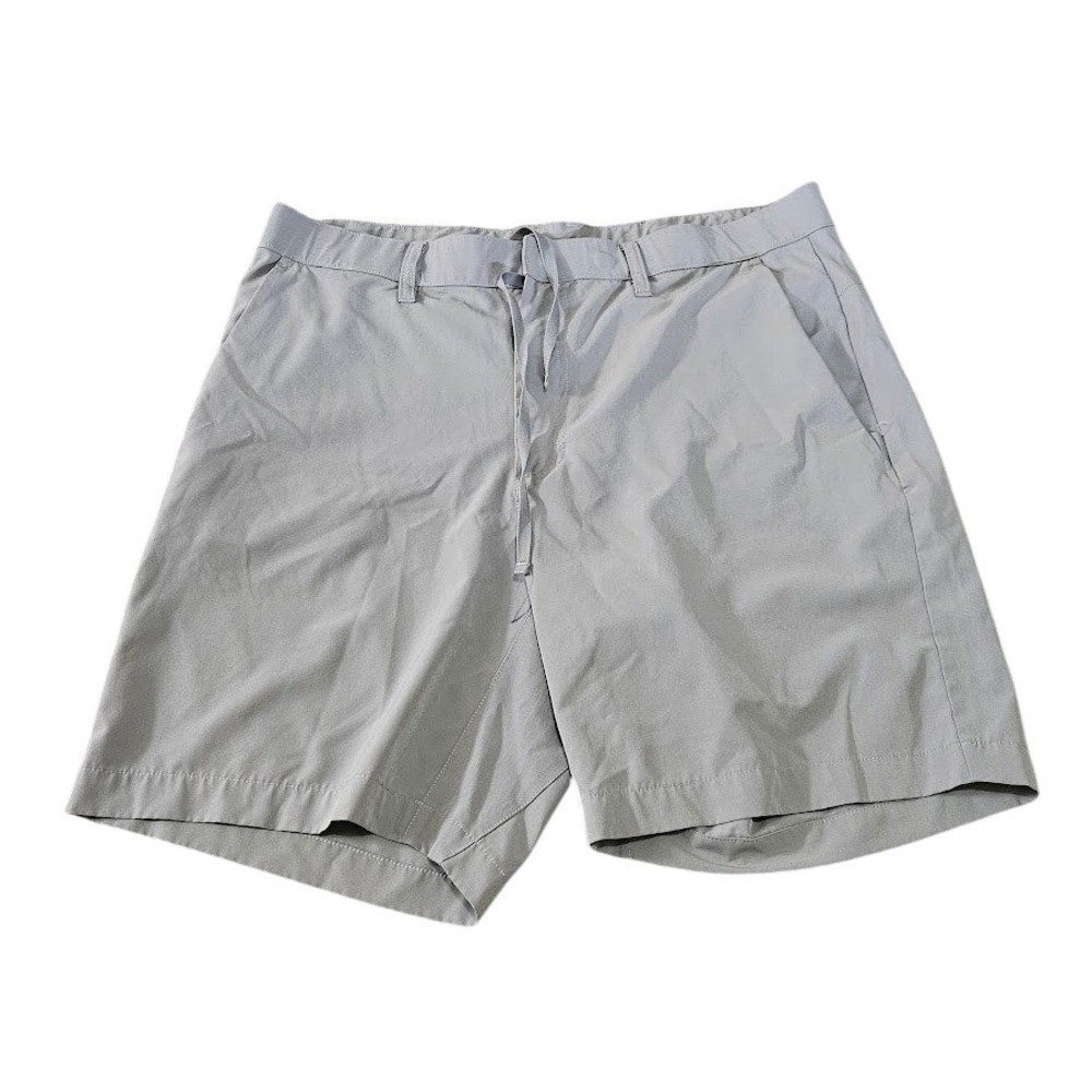 Fabletics Mens Gray Active Training Shorts Size Large Drawstring Zipper Pocket